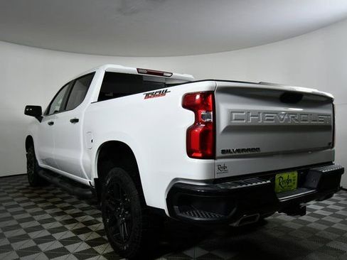 Used 2025 Chevrolet Silverado 1500 LT Trail Boss w/ Convenience Package II image 13