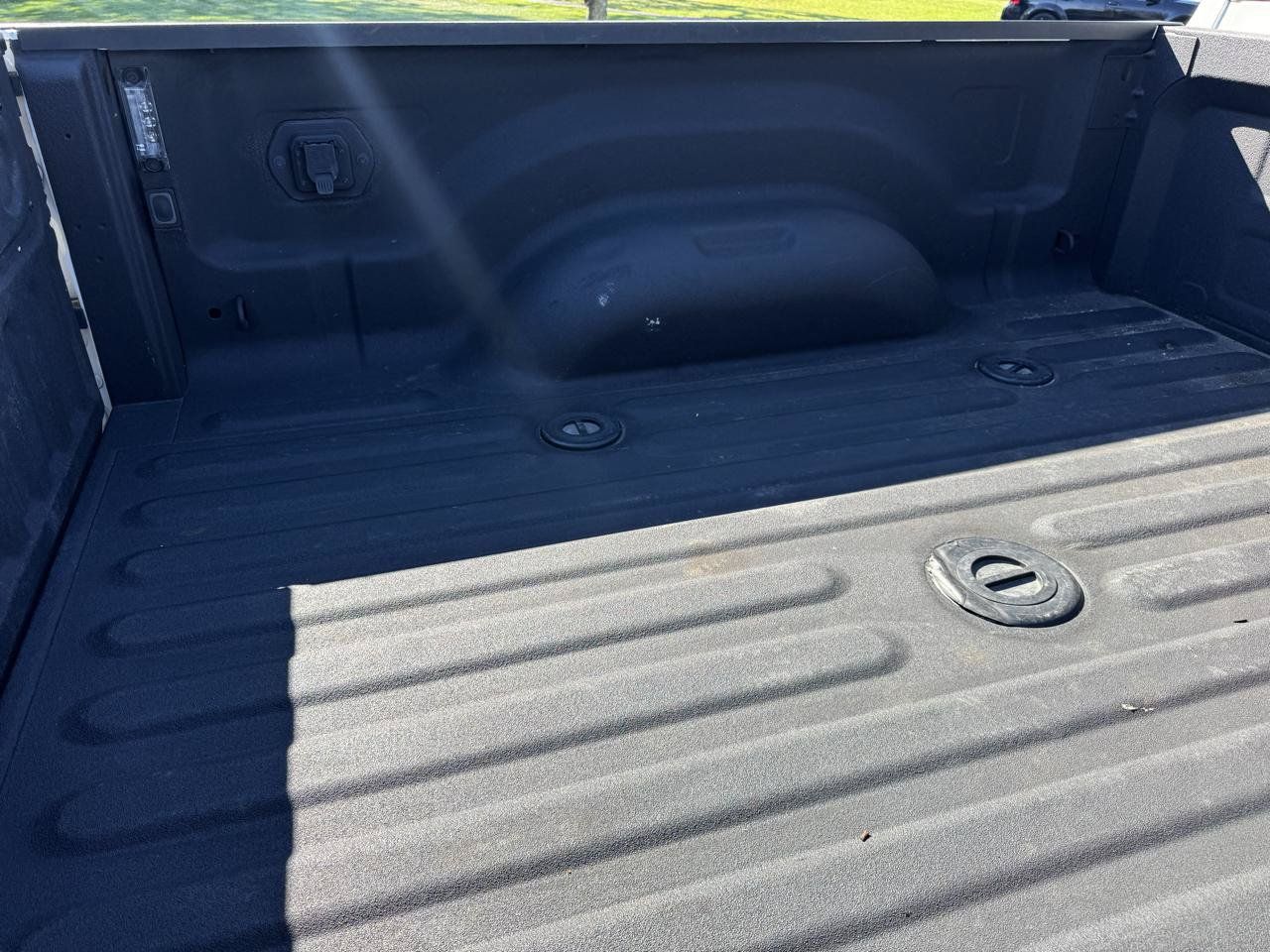 Used 2018 RAM 2500 Big Horn w/ Sport Appearance Group AWD/4WD image 25