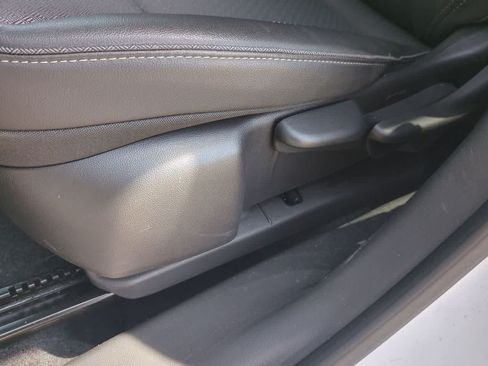Used 2024 Buick Encore GX Preferred FWD image 16