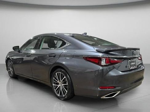 Used 2024 Lexus ES 350 w/ Premium Package FWD image 6