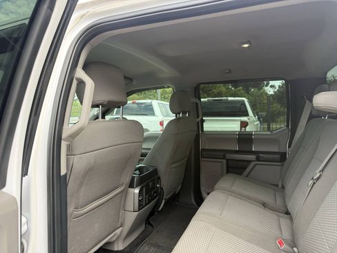 Used 2017 Ford F150 XLT AWD/4WD image 12