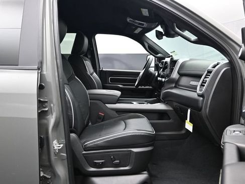 New 2026 RAM 2500 Laramie AWD/4WD image 23