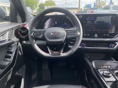 New 2026 Chevrolet Equinox RS w/ Convenience Package III FWD image 14