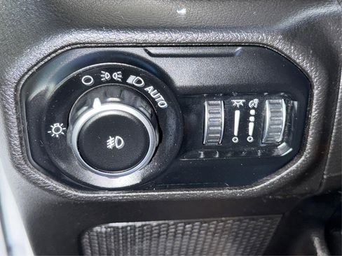 Used 2019 Jeep Wrangler Unlimited Sport S image 19