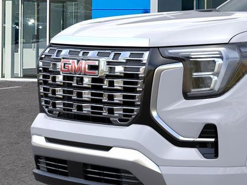New 2026 GMC Terrain Denali AWD/4WD image 38