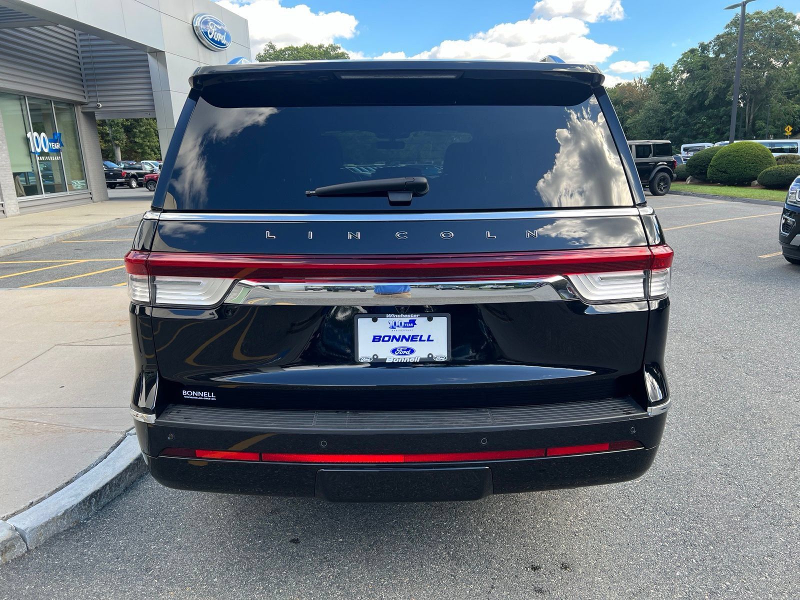 Used 2023 Lincoln Navigator Black Label AWD/4WD image 5