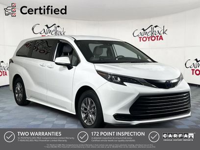 Used 2025 Toyota Sienna LE