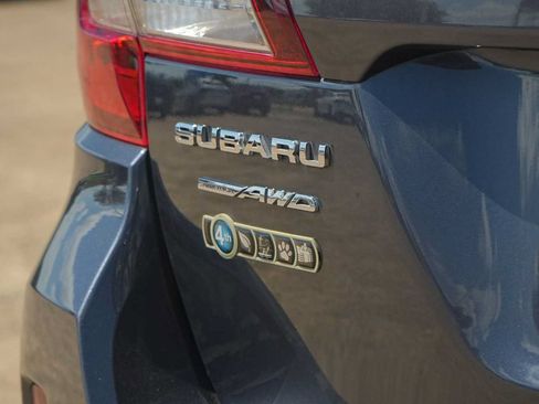 Used 2017 Subaru Outback 3.6R Limited AWD/4WD image 8