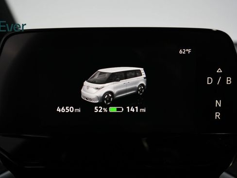 Used 2025 Volkswagen ID. Buzz Pro S RWD image 7