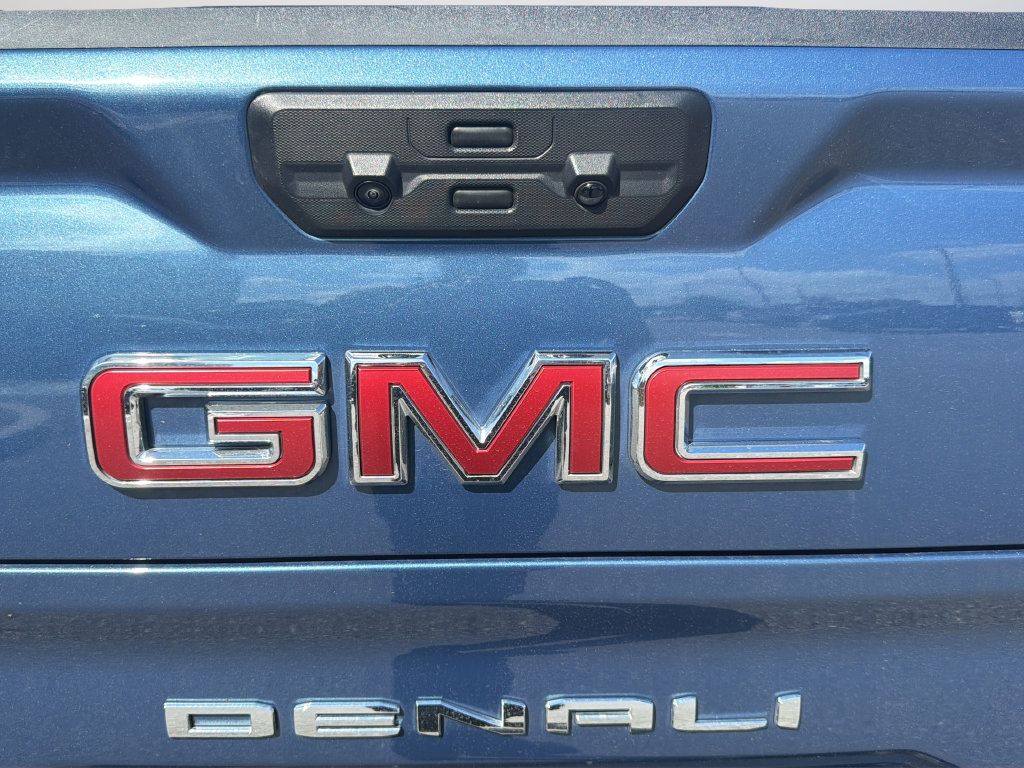 Used 2025 GMC Sierra 1500 Denali w/ Denali Reserve Package AWD/4WD image 54