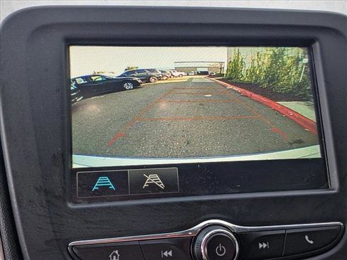 Used 2018 Chevrolet Malibu LS image 13