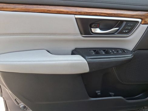 Used 2017 Honda CR-V EX-L image 13