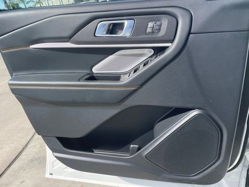 New 2026 Ford Explorer Tremor image 18
