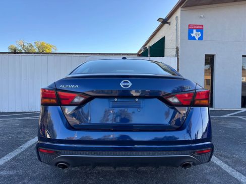 Used 2021 Nissan Altima 2.5 SR image 4