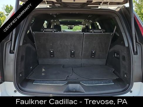 Certified 2024 Cadillac Escalade Sport AWD/4WD image 32