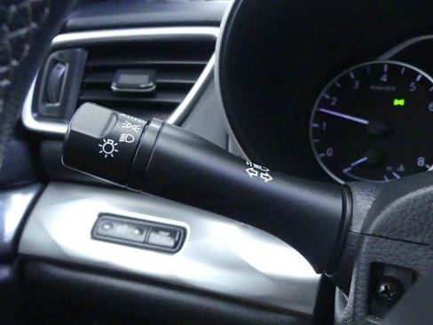 Used 2019 Nissan Maxima 3.5 SV w/ Floor Mat Group image 18