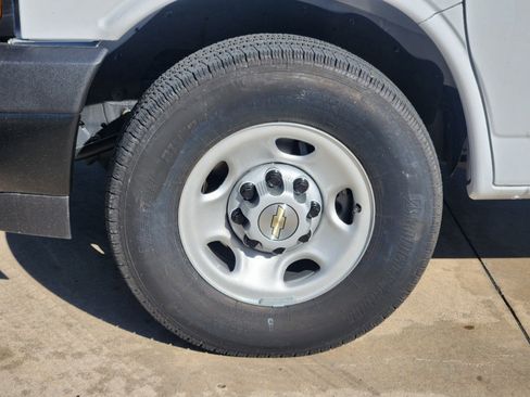 New 2024 Chevrolet Express 2500 w/ Driver Convenience Package image 16