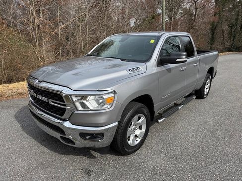 Used 2022 RAM 1500 Big Horn AWD/4WD image 2