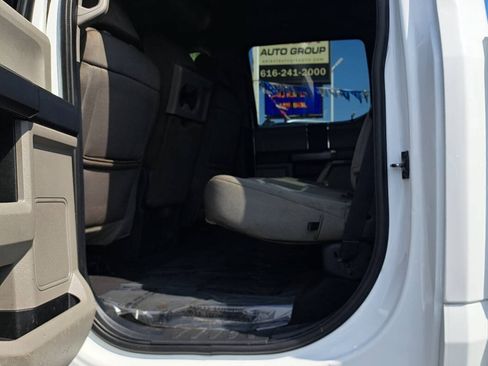Used 2022 Ford F250 XLT w/ FX4 Off-Road Package AWD/4WD image 12