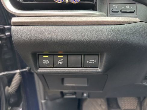 Used 2024 Toyota Grand Highlander AWD image 8