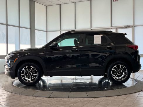 Certified 2024 Chevrolet TrailBlazer LT w/ Convenience Package image 5