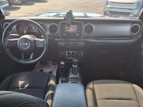 Used 2020 Jeep Gladiator Sport w/ Quick Order Package 24S image 9