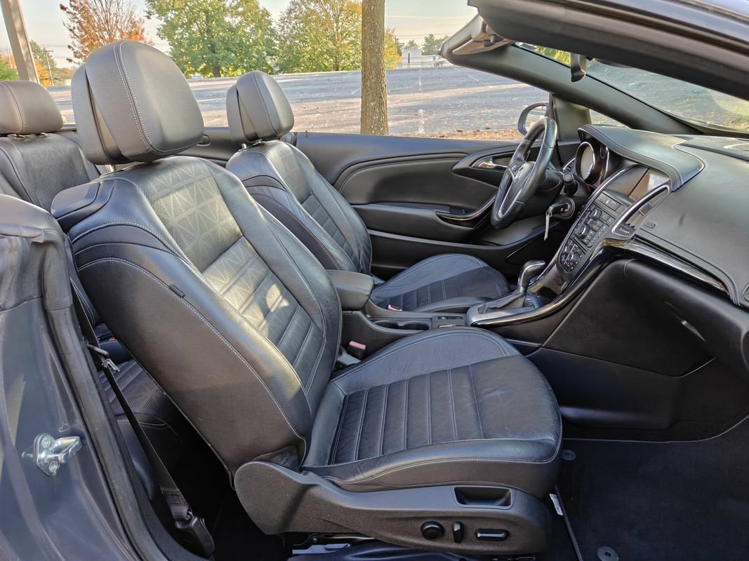 Used 2016 Buick Cascada Premium FWD image 22
