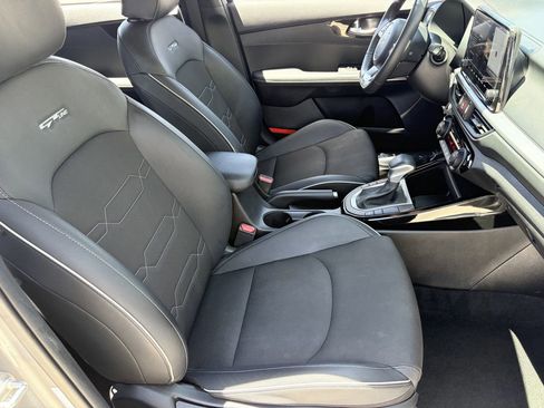 Used 2023 Kia Forte GT-Line FWD image 10