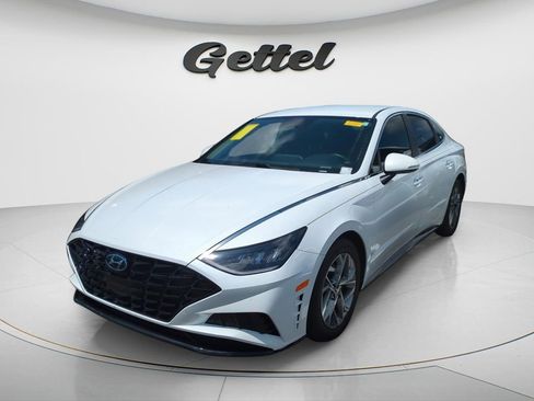 Used 2020 Hyundai Sonata SEL w/ Convenience Package FWD image 2