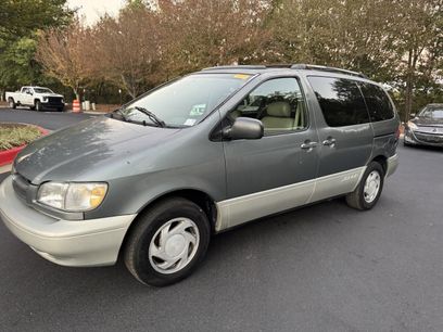 Used 1998 Toyota Sienna XLE