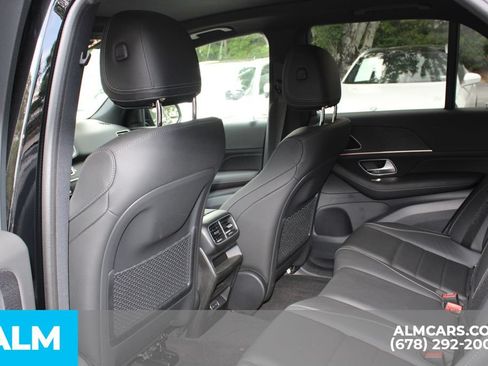 Used 2025 Mercedes-Benz GLE 450e 4MATIC w/ AMG Line Exterior image 18