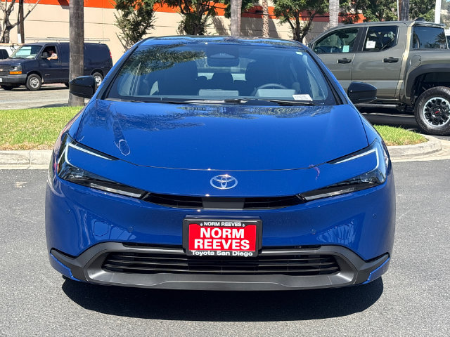 New 2027 Toyota Prius LE FWD image 5