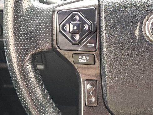 Used 2014 Toyota 4Runner Trail AWD/4WD image 21