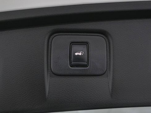 Used 2017 Nissan Murano SL w/ SL Technology Package AWD/4WD image 14