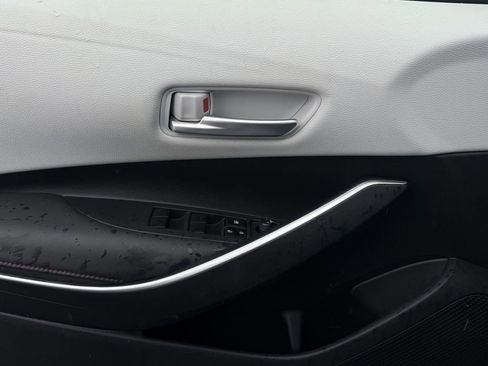 Used 2023 Toyota Corolla SE w/ Carpet Mat Package (TMS) image 18