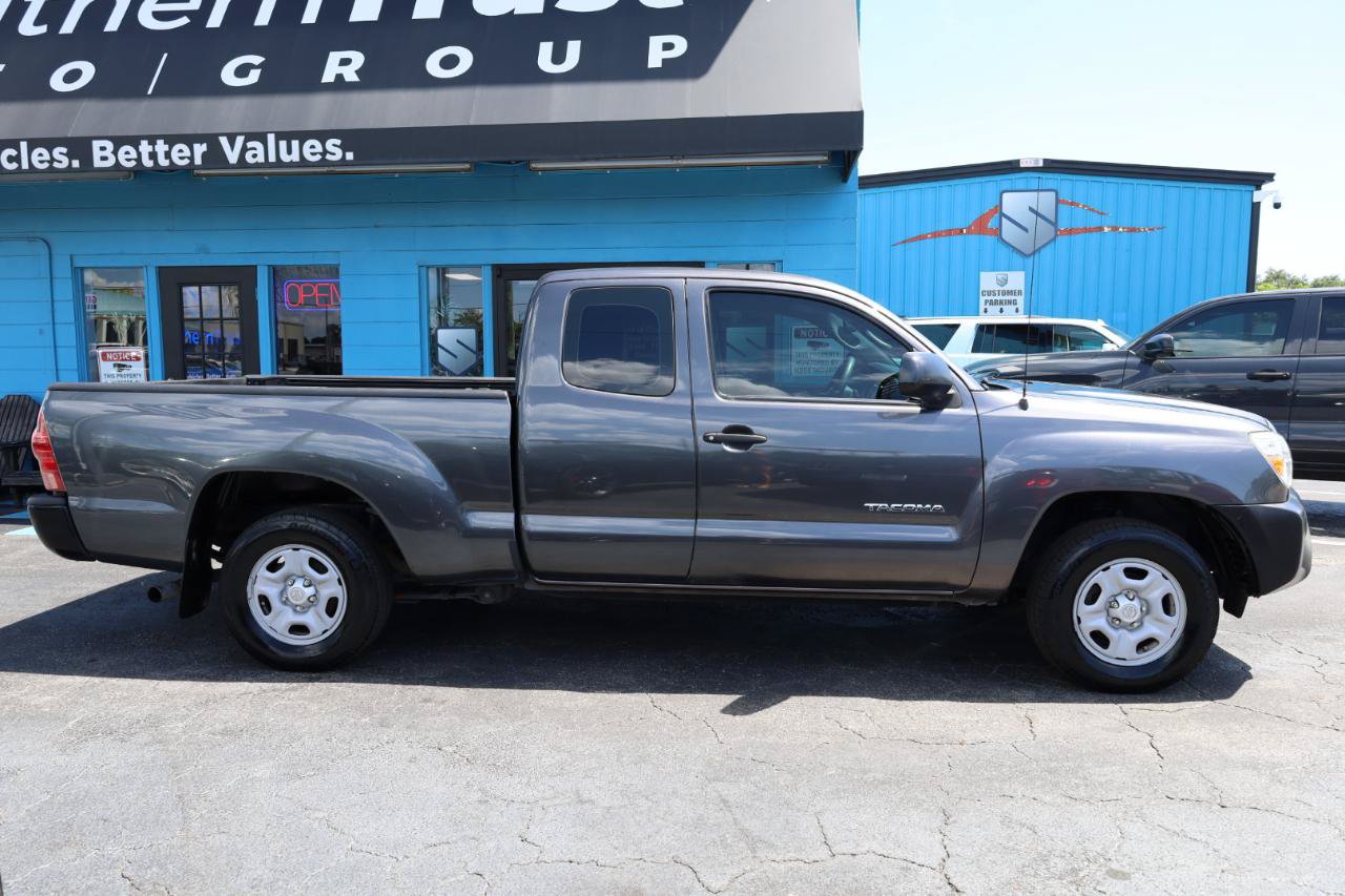 Used 2014 Toyota Tacoma 2WD Access Cab image 5