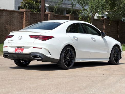 Certified 2023 Mercedes-Benz CLA 250 image 12