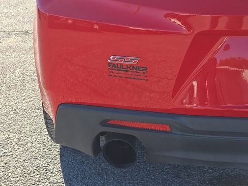 Used 2017 Chevrolet Camaro SS image 12