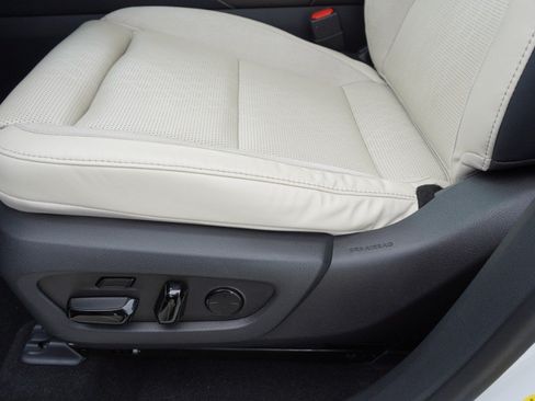 Used 2023 Lexus RX 350 FWD w/ Cold Area Package image 26