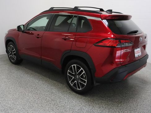 Used 2026 Toyota Corolla Cross XLE w/ Convenience Package image 9