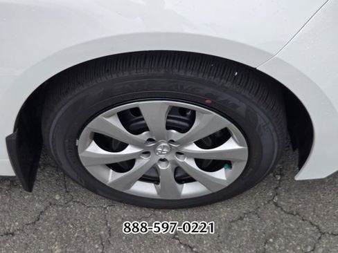 Used 2026 Toyota Corolla LE FWD image 10