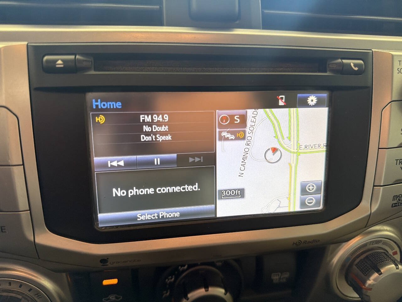 Used 2014 Toyota 4Runner SR5 Premium AWD/4WD image 25