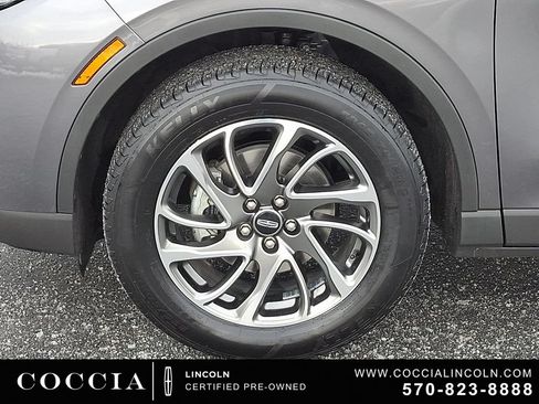 Certified 2022 Lincoln Corsair AWD w/ Equipment Group 101A image 8