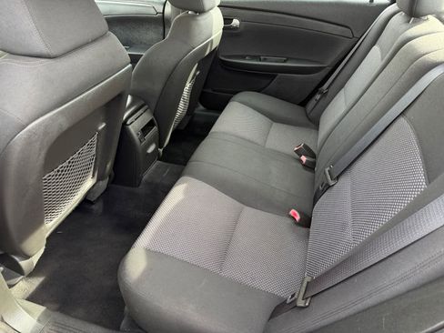 Used 2010 Chevrolet Malibu LT image 11