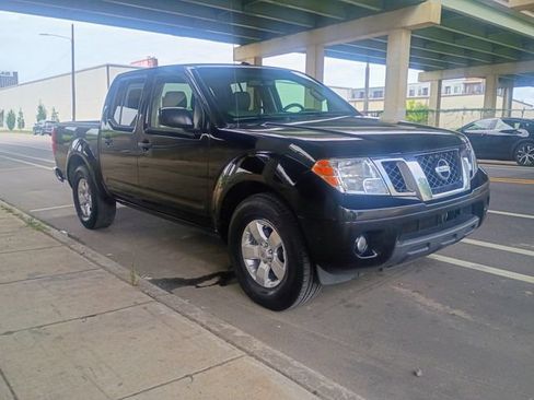 Used 2013 Nissan Frontier SV w/ SV Value Truck Pkg RWD image 59