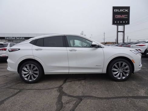 New 2026 Buick Envista Sport Touring FWD image 6