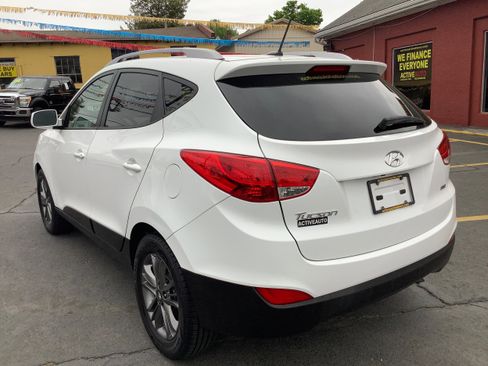 Used 2015 Hyundai Tucson SE AWD/4WD image 5