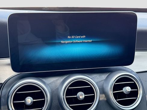 Used 2019 Mercedes-Benz C 300 Sedan w/ Premium Package image 31