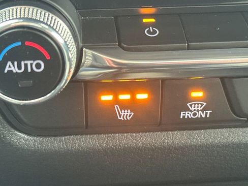 Used 2022 MAZDA CX-30 AWD 2.5 S w/ Premium Package image 30