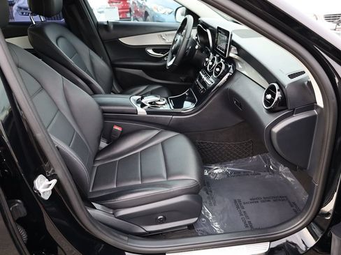 Used 2015 Mercedes-Benz C 300 Sedan image 21